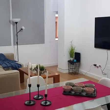 Cerca De La Playa De Canteras 라스팔마스