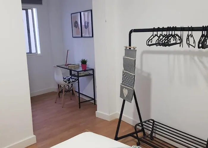 Cerca De La Playa De Canteras 公寓